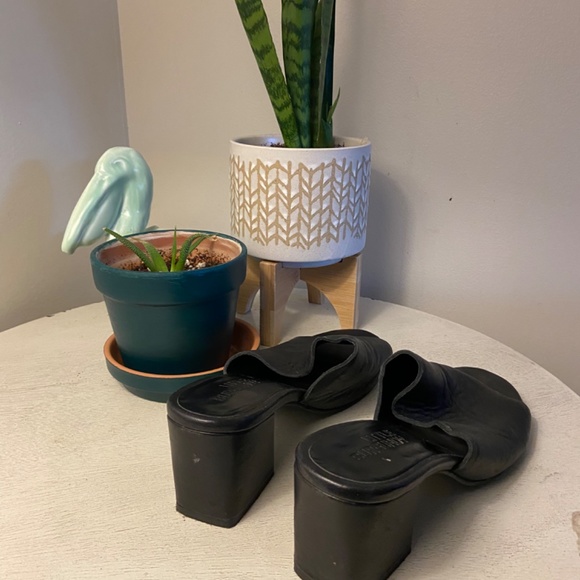 Little Burgundy Slip on Mules - Picture 2 of 2